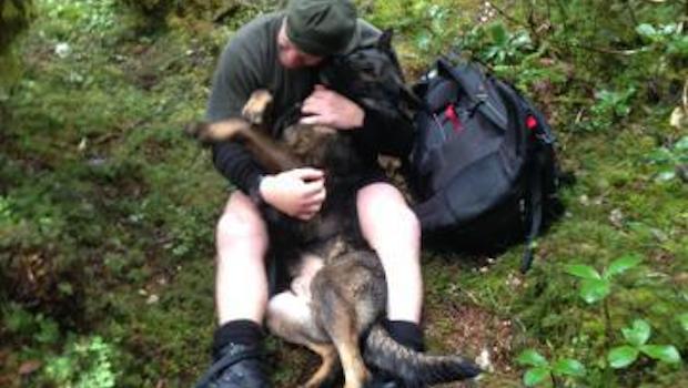 Police Dog Lost For 7 Days In Mountains Overjoyed To Be Found By His Handler