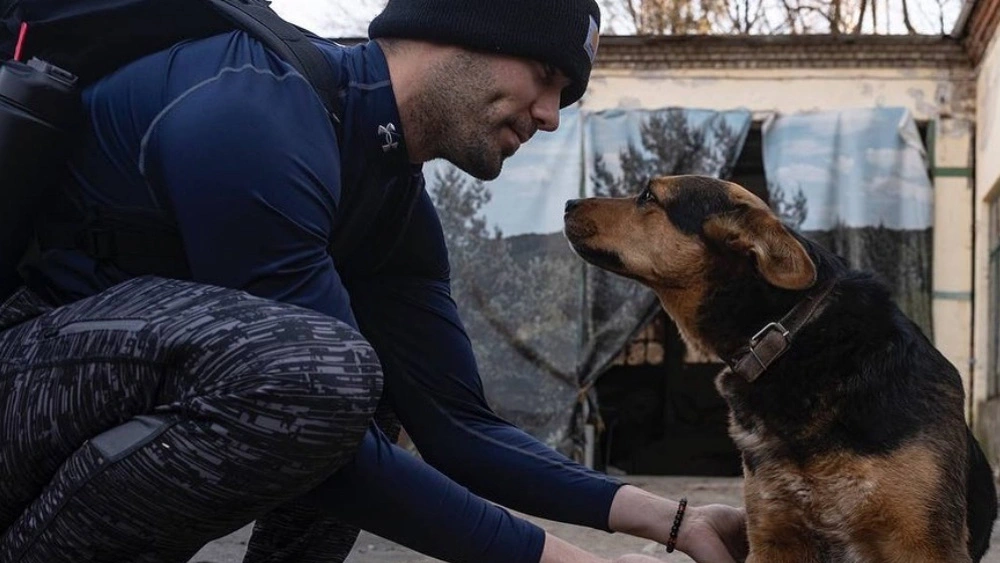 American Man Risks His Life To Help Rescue Animals From War-Torn Ukraine